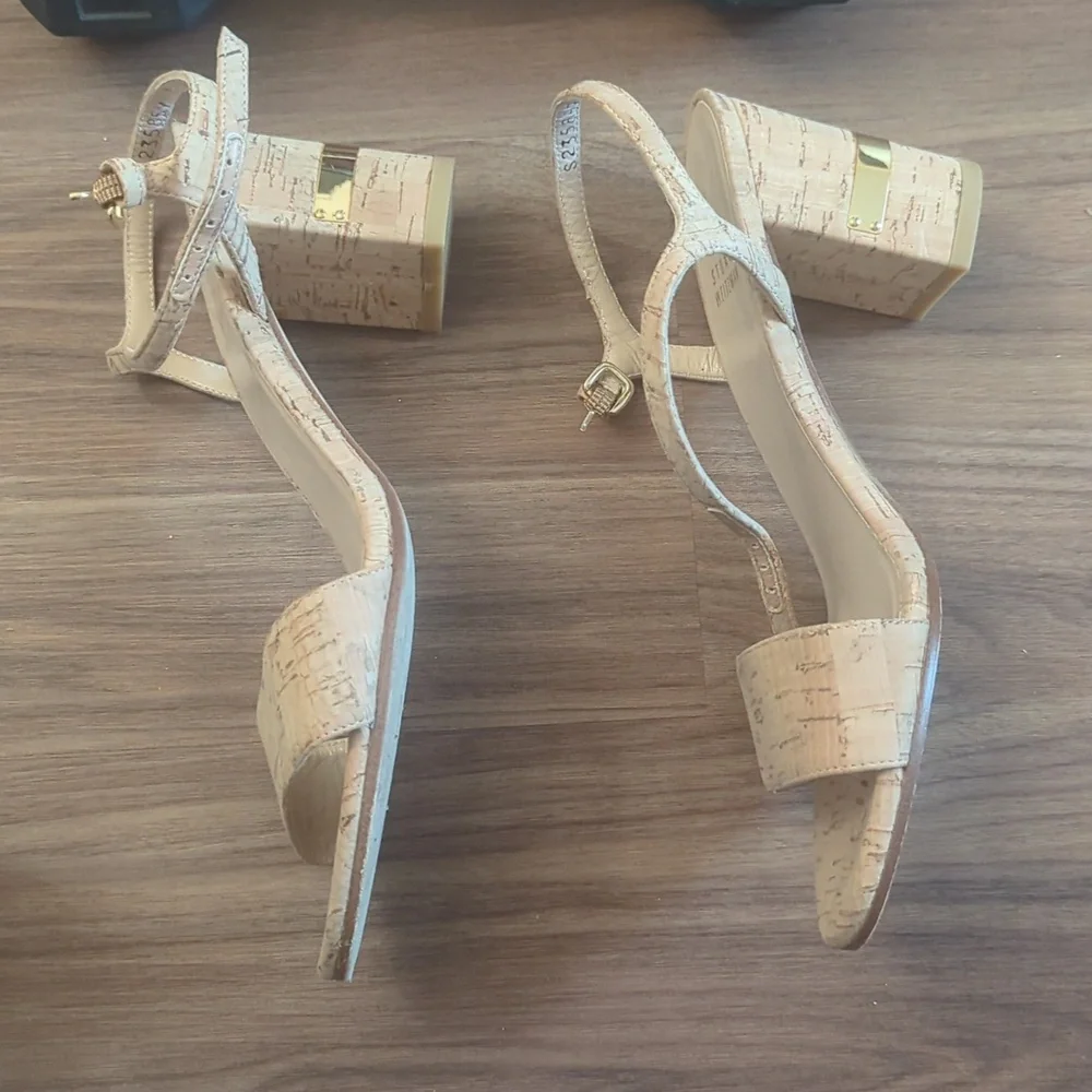 Stuart Weitzman Sandals - Picture 3 of 5